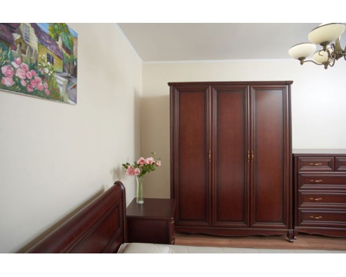 Шкаф В-н 3-х дверный