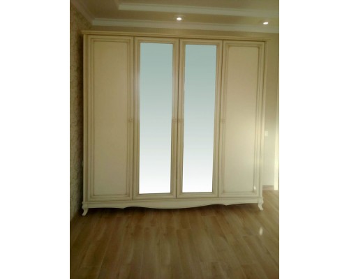 Шкаф В-н 4-х дверный