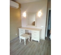 Туалетный столик В-н