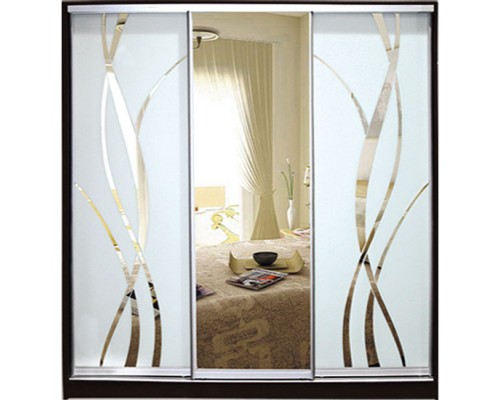 Шкаф-купе  Стандарт 3-х дверный Зеркало с рисунком пескоструй на 2 двери